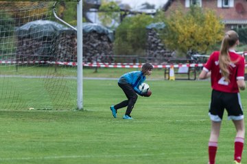 Bild 37 - B-Juniorinnen SG Mittelholstein - SV Frisia 03 Risum-Lindholm : Ergebnis: 1:12